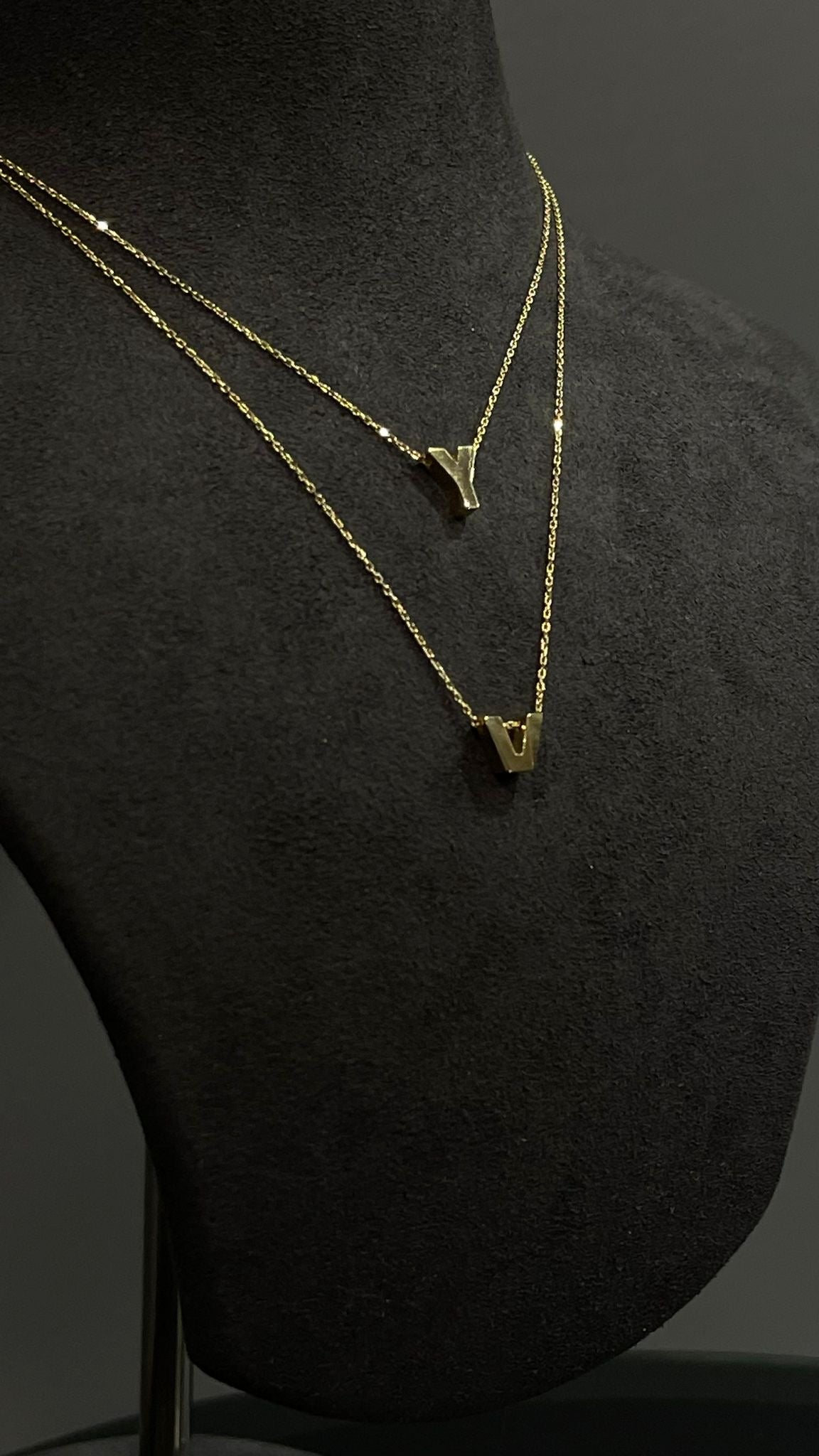 Vâye Letter Necklace